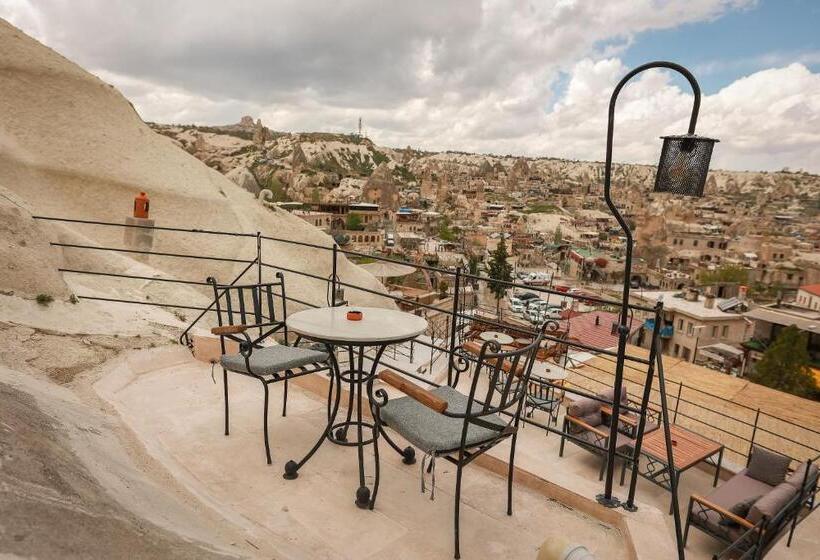 اتاق استاندارد با بالکن, Mia Cappadocia Cave