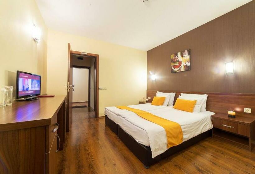 חדר סטנדרט עם מרפסת, Oak Residence Hotel & Relax