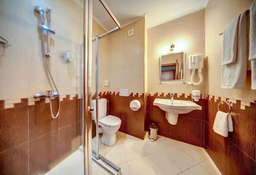 חדר סטנדרט עם מרפסת, Oak Residence Hotel & Relax