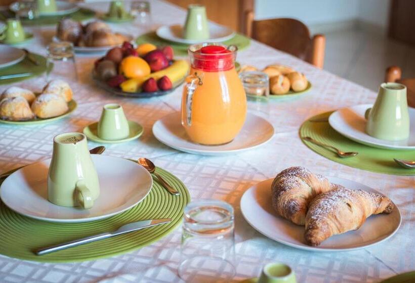 Номер Стандарт Трехместный, B&b Il Girasole