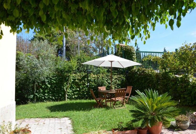 اتاق استاندارد سه نفره, B&b Il Girasole