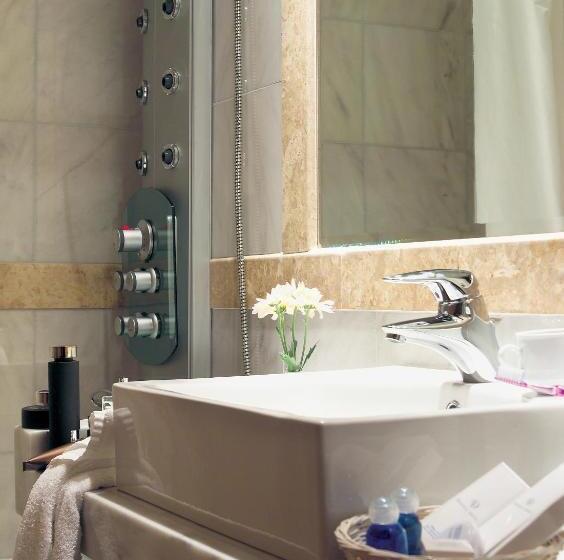 Номер Стандарт, Dekelia