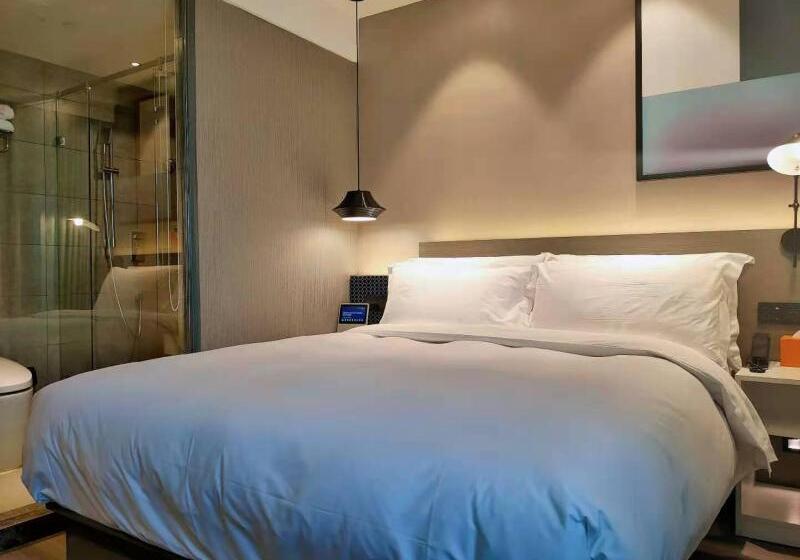 Номер Superior, Dekelia