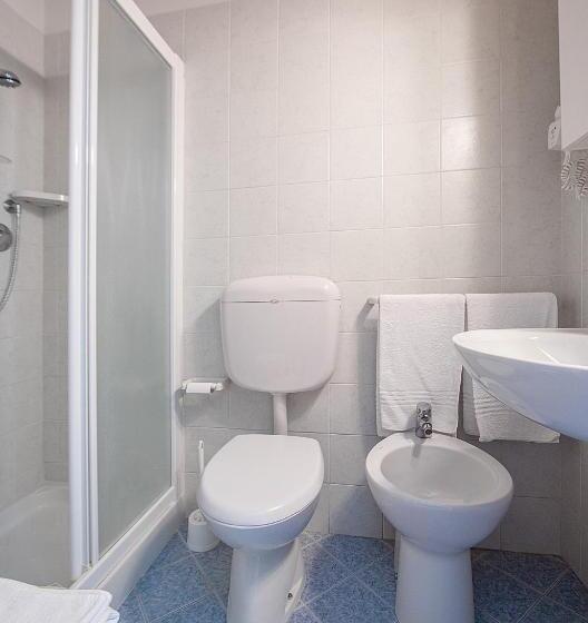 חדר אקונומי, Ginevra