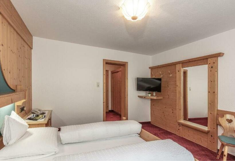 اتاق استاندارد, Pension Jaqueline