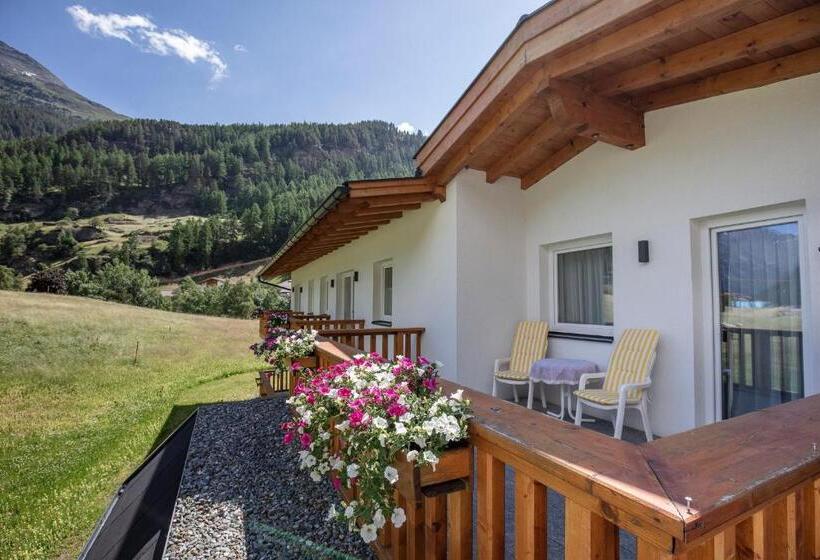 اتاق راحتی, Pension Jaqueline