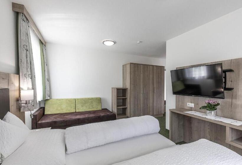 آپارتمان 1 خوابه با بالکن, Pension Jaqueline