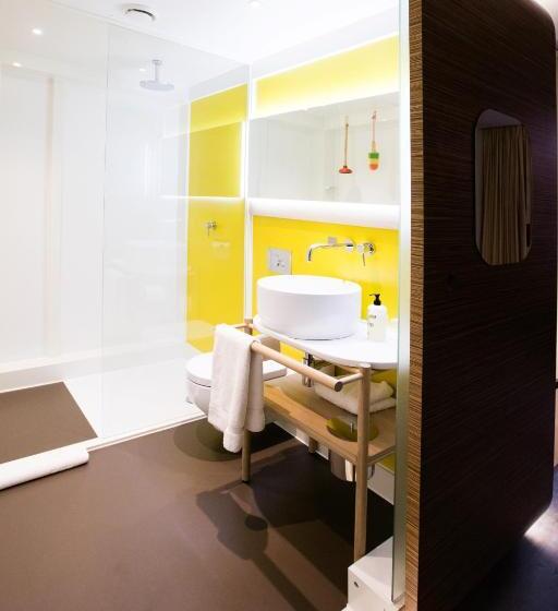 Номер Executive, The Corner London City