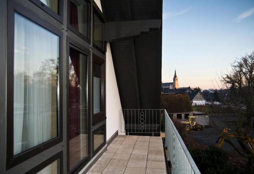 수피리어 룸, Troll S Brauhaus