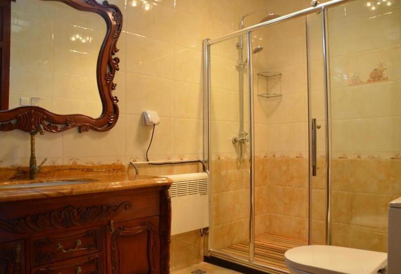 Люкс Повышенной Комфортности, Qianmen Courtyard