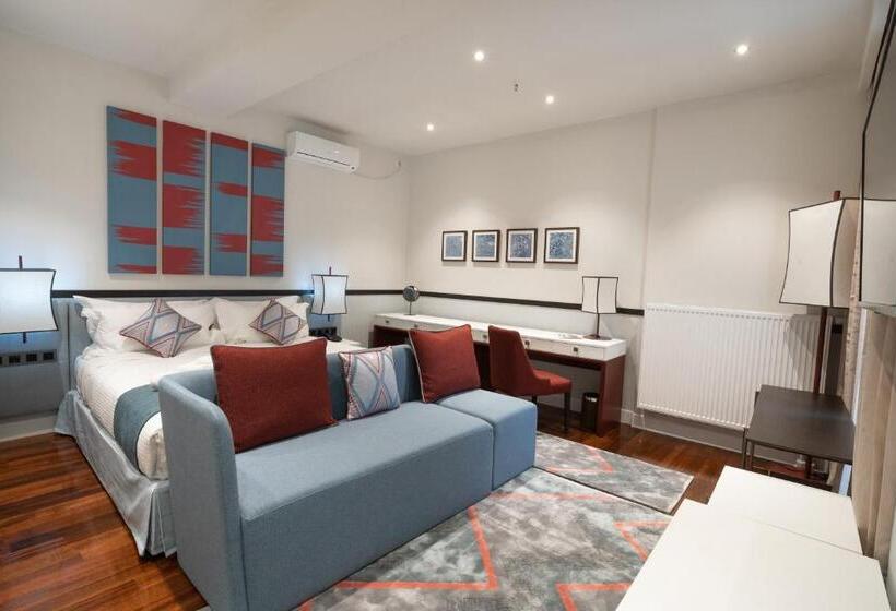 استودیو اجرایی, Somerset City Centre Atyrau