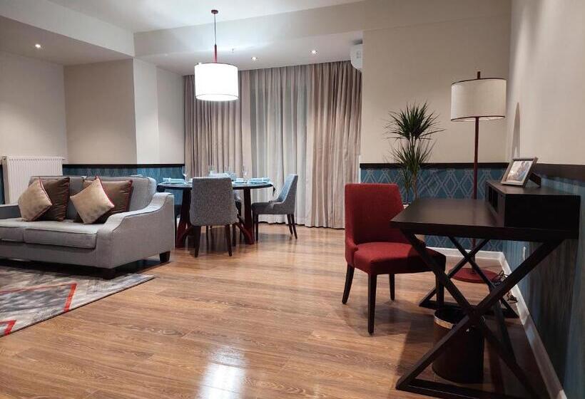 اتاق پرمیوم, Somerset City Centre Atyrau