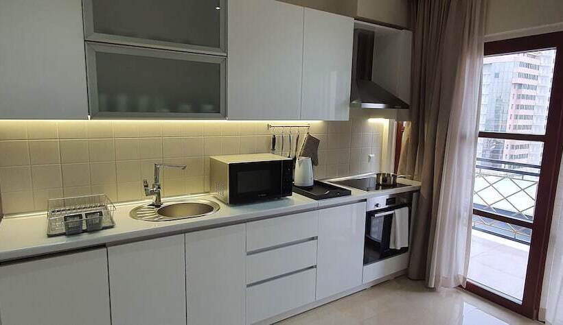 آپارتمان پریمیوم 1 خوابه, Somerset City Centre Atyrau