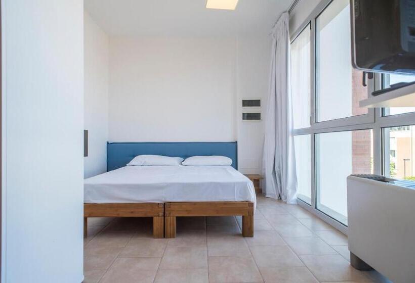 استودیوی استاندارد, Darsena Ravenna Apartments