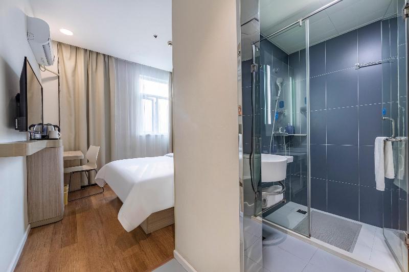 스탠다드 룸, Hanting