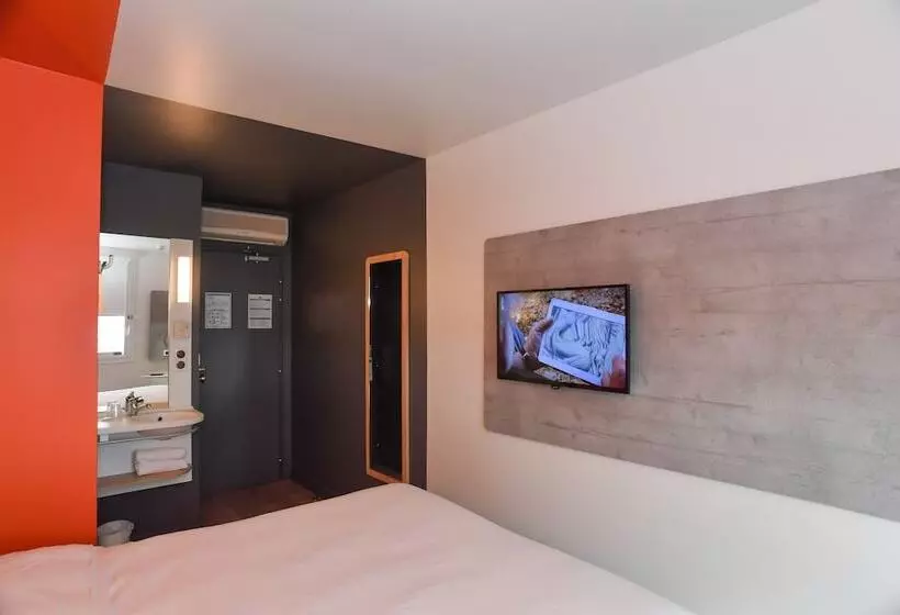 Standard-huone, Ibis Budget Saintlo