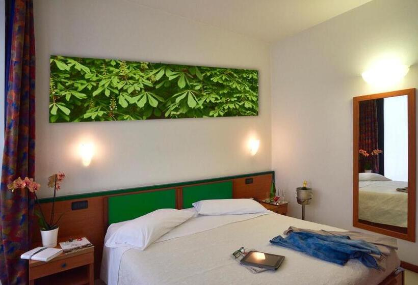 Номер Комфорт, Il Maglio