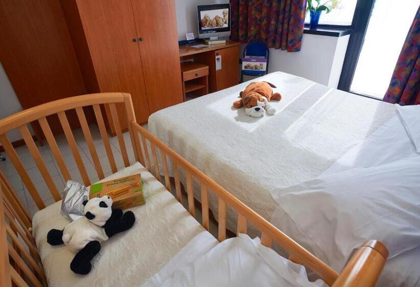 Номер Стандарт Трехместный, Il Maglio