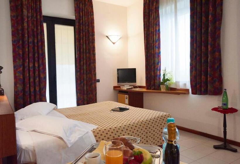 Классический Номер, Il Maglio