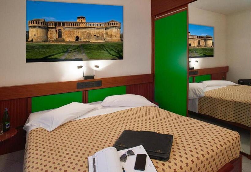 Номер Economy, Il Maglio