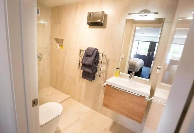 インサイドのスタンダードスタジオ, Lomond Lodge Motel & Apartments