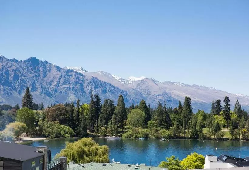 1 Bedroom Apartment Lake View, Lomond Lodge Motel & Apartments