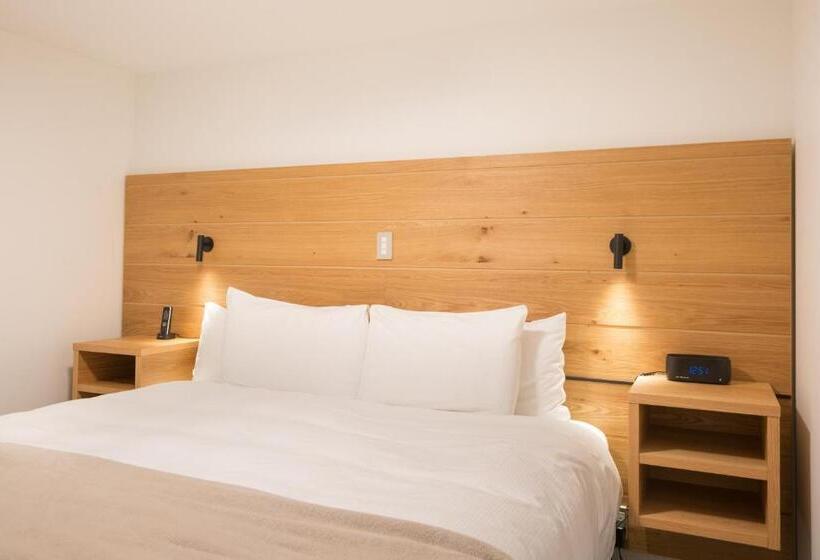 1 Bedroom Apartment Lake View, Lomond Lodge Motel & Apartments