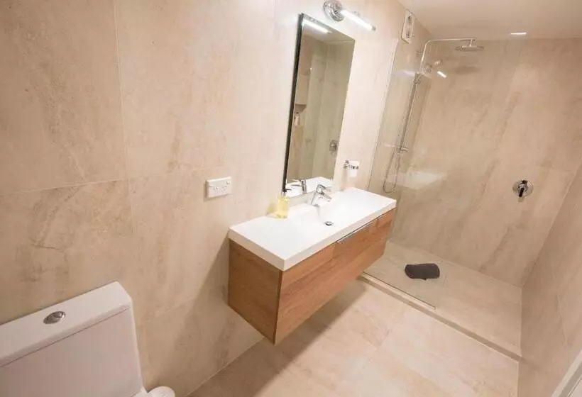 インサイドのスタンダードスタジオ, Lomond Lodge Motel & Apartments
