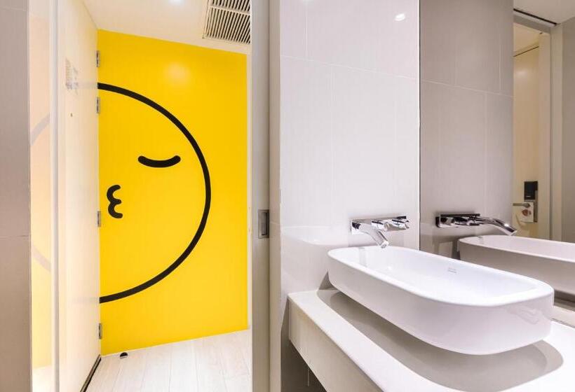 اتاق استاندارد, Mood Hotel Pattaya