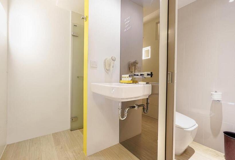 اتاق استاندارد, Mood Hotel Pattaya