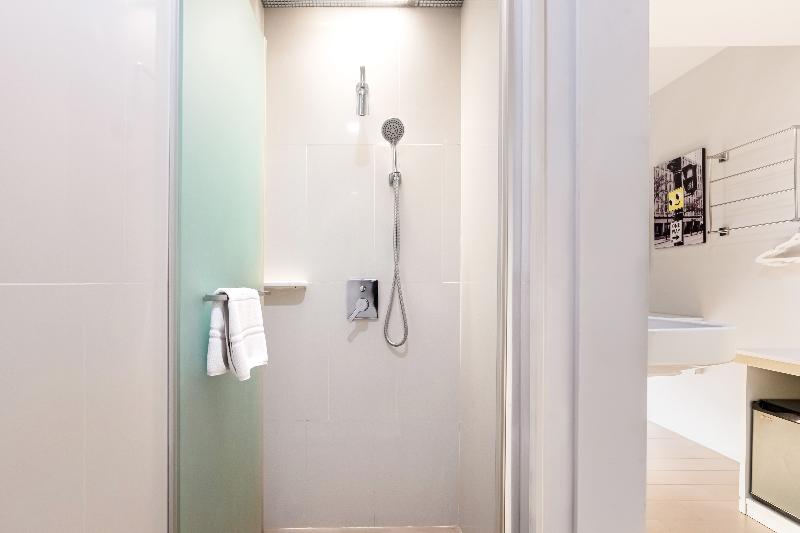 اتاق استاندارد, Mood Hotel Pattaya