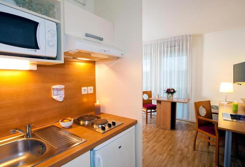 Студия Стандарт, Séjours & Affaires Rennes Longs Champs