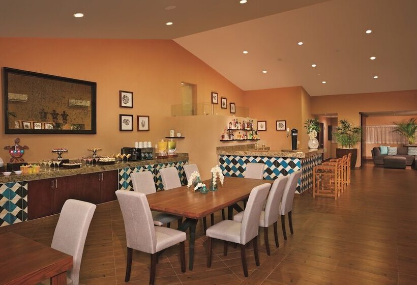 جناح كلوب مع إطلالات, Sunscape Residence Tower