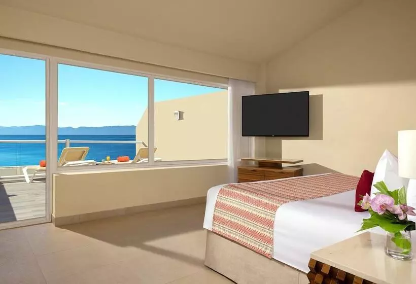クラブスイート ビュー付き, Sunscape Residence Tower