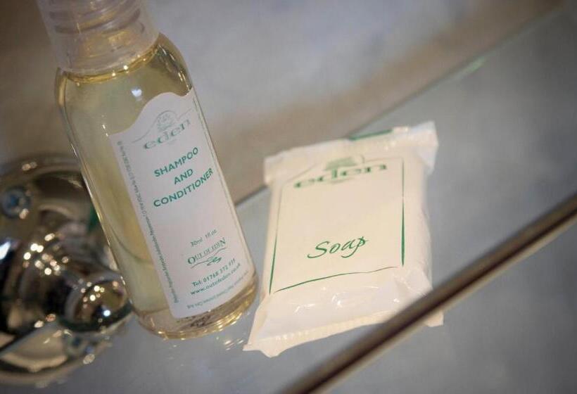 غرفة قياسية, The Ship Inn