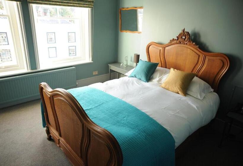 Семейный Номер, The Tunbridge Wells