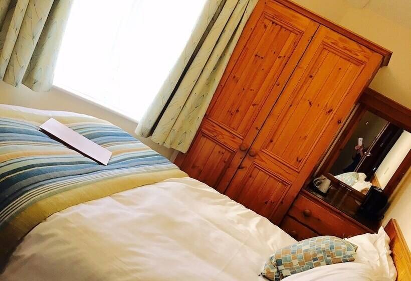 חדר סטנדרט יחיד, The Whipsiderry