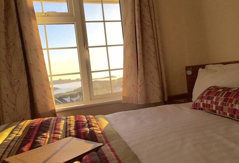 חדר סופריור נוף לים, The Whipsiderry