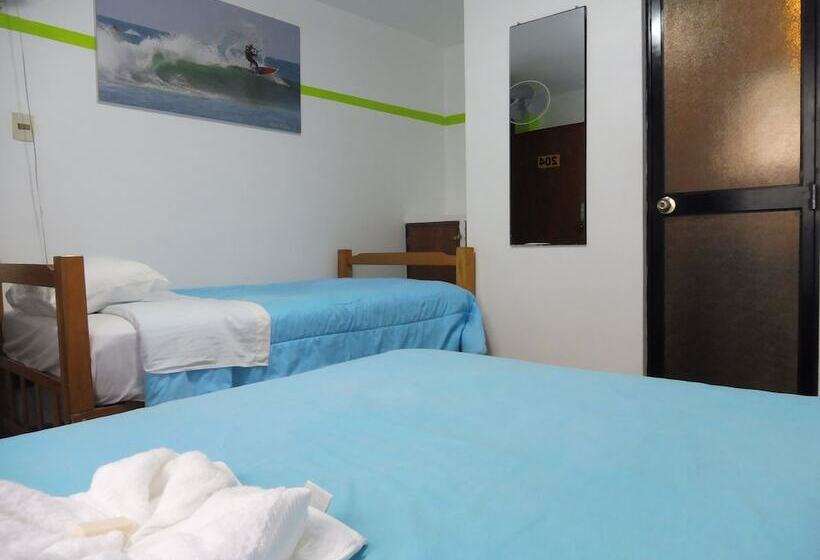 Номер Стандарт Трехместный, Paypurix Hostel Lima Airport