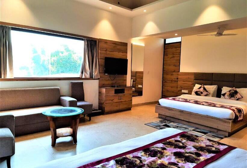 חדר משפחתי, Wood Castle Spa & Resort