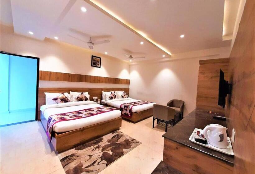 חדר משפחתי, Wood Castle Spa & Resort