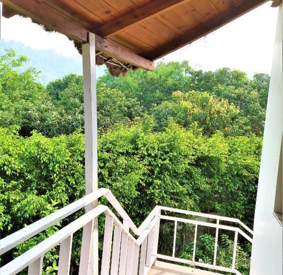 غرفة عائلية مطلّة علي الحديقة, Wood Castle Spa & Resort