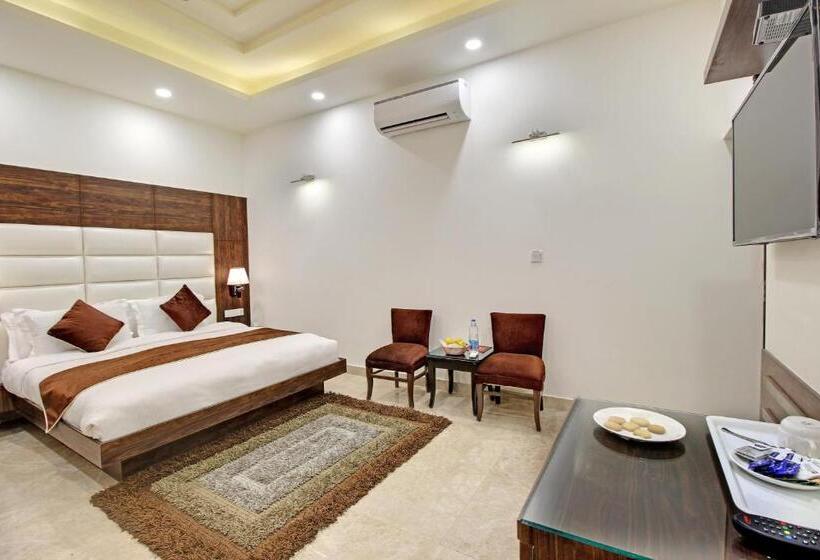 Номер Deluxe, Wood Castle Spa & Resort