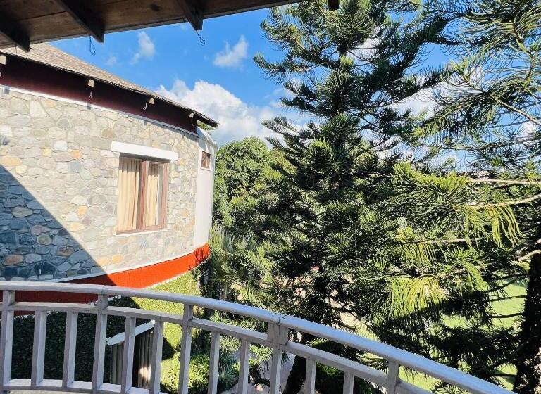 חדר משפחתי נוף לגינה, Wood Castle Spa & Resort