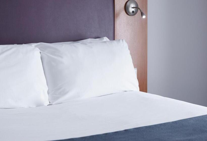 Номер Стандарт, The Bowman By Greene King Inns