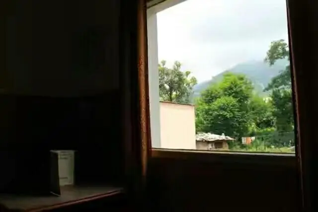 Camera Deluxe, Today, Katra