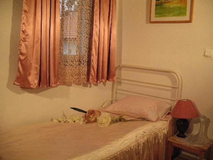 标准单人间, Piaseczno Willa Staropolska