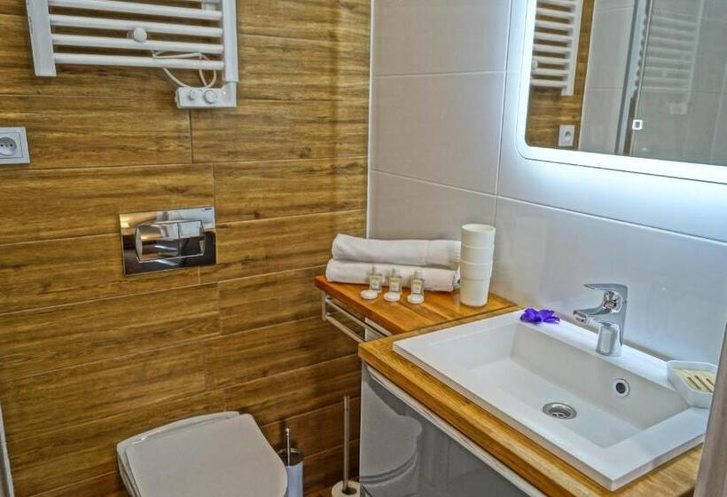 غرفة سوبيريور ثلاثية, Pensjonat Miejski