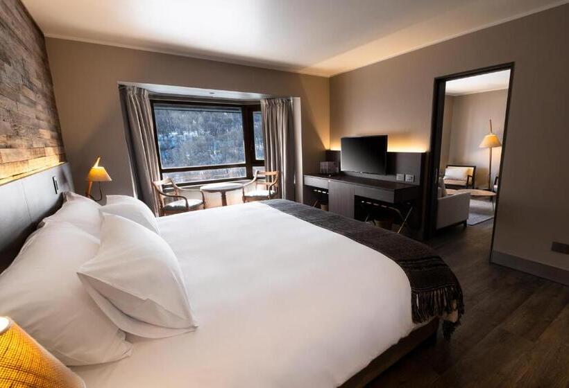 جناح مطلّ علي الجبل, Termas Chillán