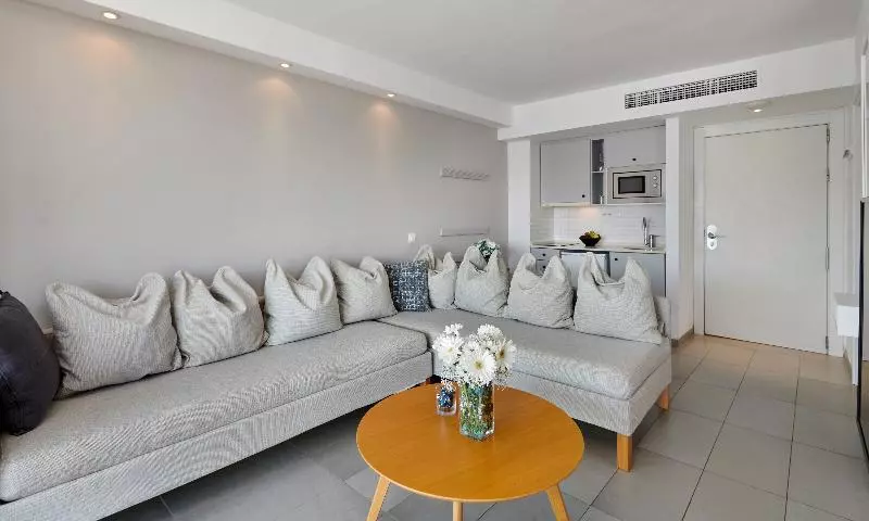 ２ベッドルームアパートメント, Hipotels Apartamentos Cala Bona